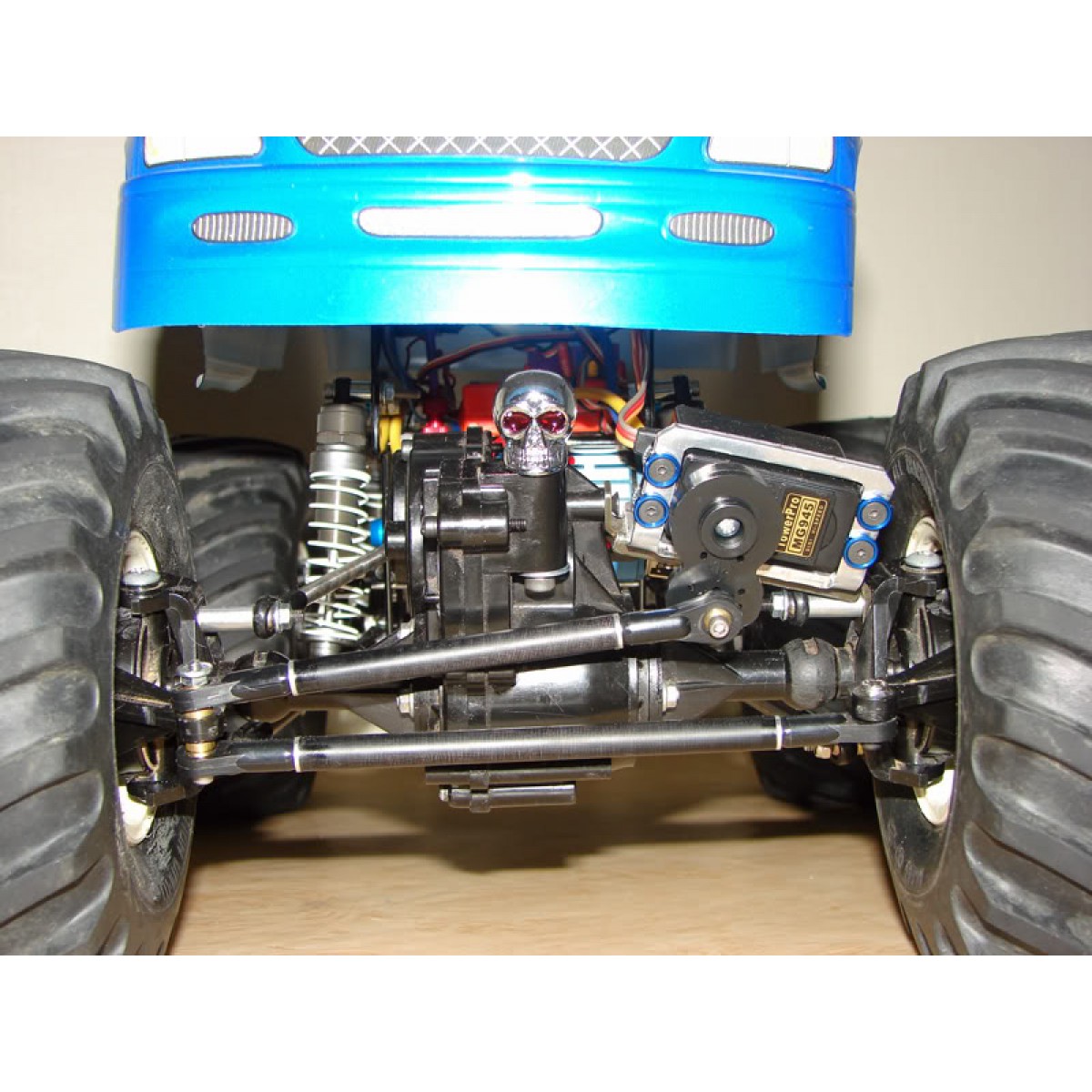 Clodbuster store upgrades chassis